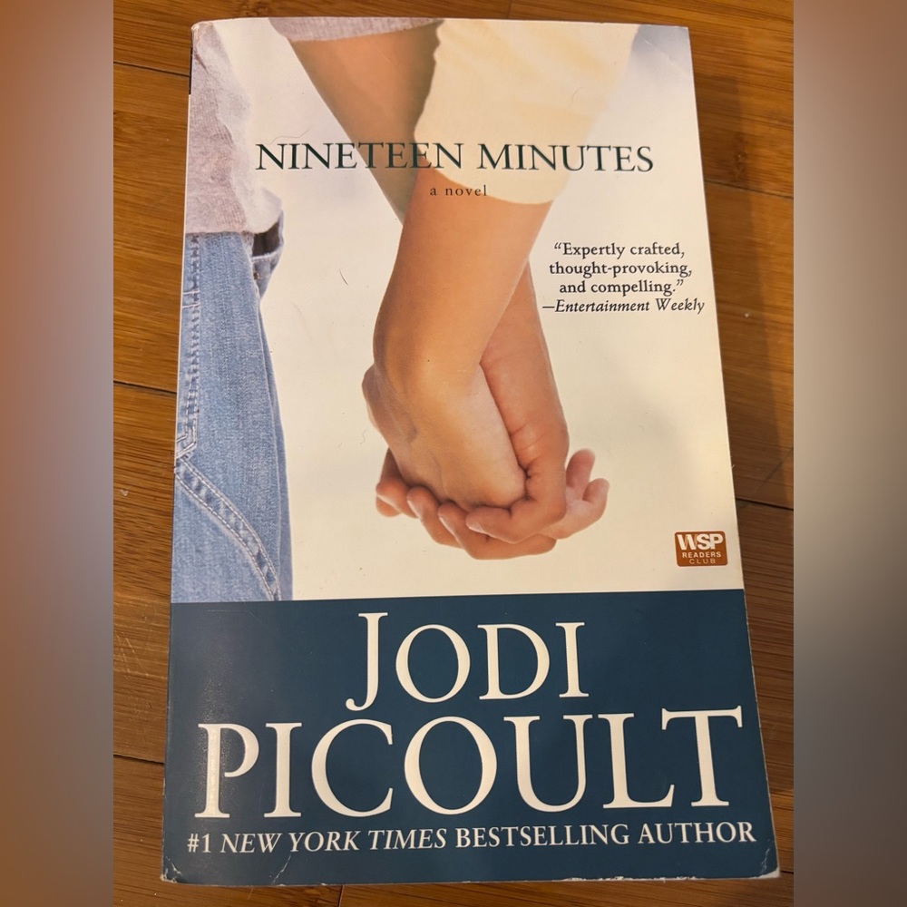 Jodi Picoult books (2). Leaving Time & 19 Minutes. Pre-loved great condition.